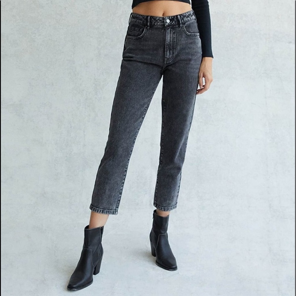 PAC SUN Black stone washed Mom Jeans size 24